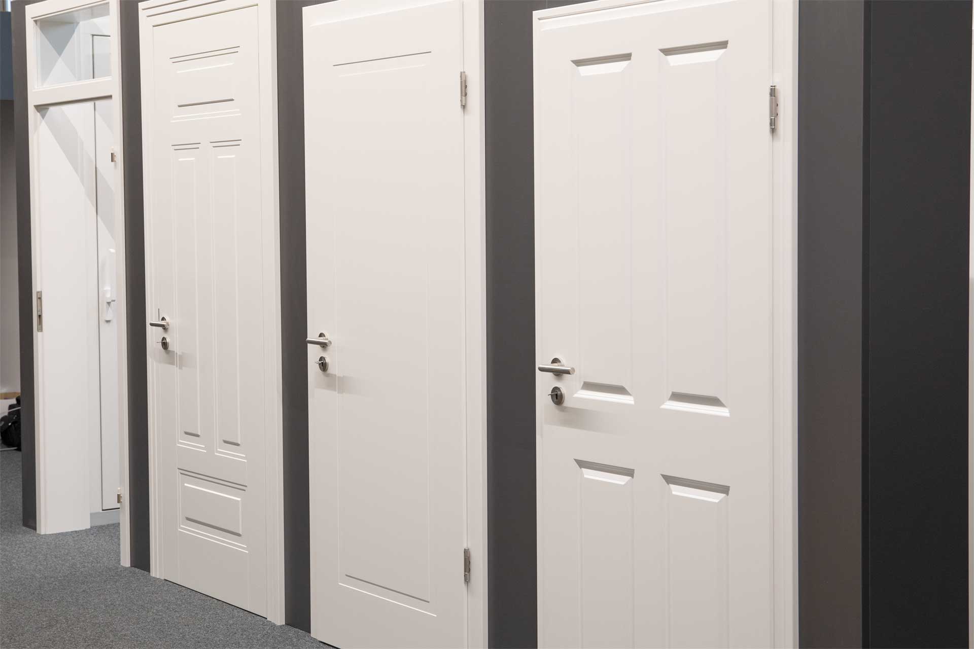 Türen und Bauelemente